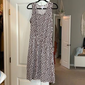 LULAROE SUMMER DRESS- large -Greek key pattern